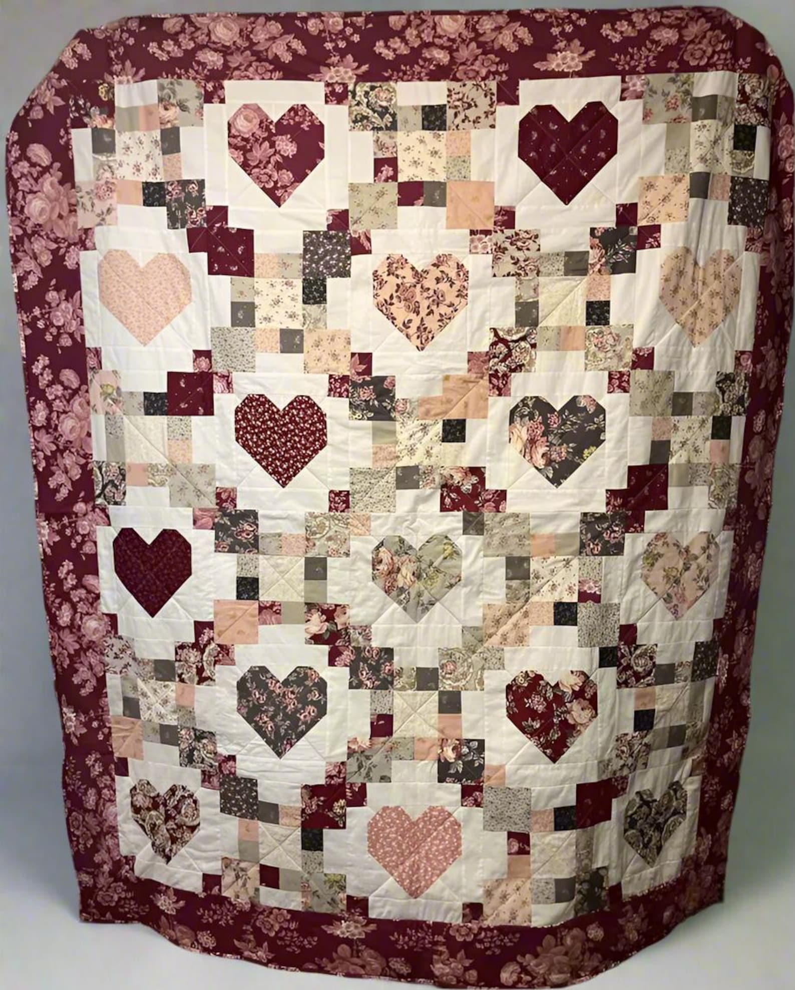 Heartstring Quilt Pattern Heartstrings Harmony Quilt Pattern PDF | Scrappy Heart Patchwork Quilt ...