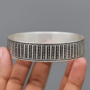 925 Sterling Silber Armreif, handgemachtes oxidiertes Silber Armband, Vintage Boho Manschette Schmuck, breiter Armreif für Frauen