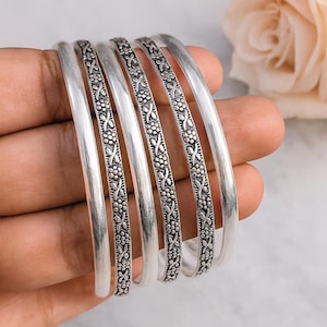 Handgemachte Blumenarmreifen aus Sterlingsilber - 6er Set | Boho Stapel Manschette Armbänder | Oxidierte Vintage Schmuck Geschenk für sie