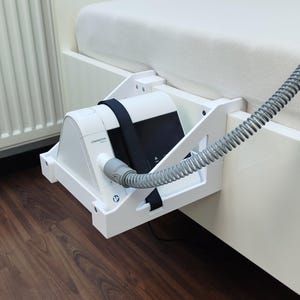 Suporte Löwenstein prisma SMART & SOFT (plus/max) para estrado de cama (sem Aqua) – feito sob medida | Suporte CPAP