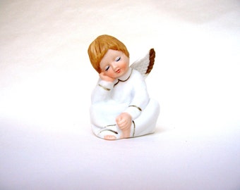 Angel Sleeping Child Hand Painted Vintage Enesco 1979 Resting Sweet Figurine