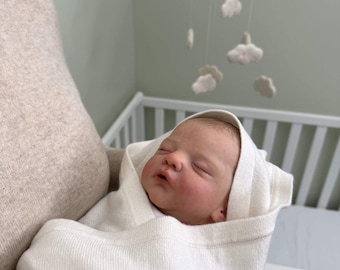 100% Cashmere Hooded Baby Blanket: Knit Newborn Receiving Blanket