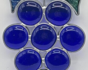 Vintage Stained Glass Suncatcher Grape Orbs with Leaves 6-1/2" x 4-3/8"