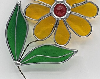 Vintage Handcrafted Stained Glass Flower Suncatcher 7-1/2" x 4-1/4"