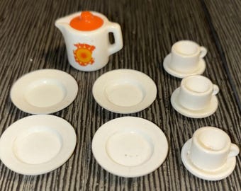 Vintage Lundby Dollhouse Miniature Plates Cups Saucers Creamer? 1970's 8 pieces