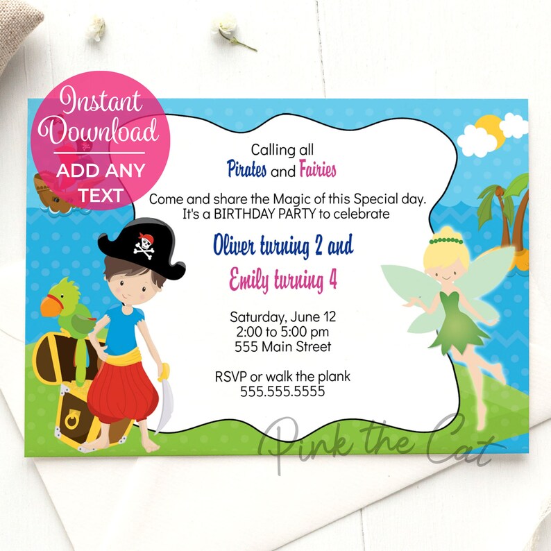 Może przedstawiać: Niebieskie i zielone zaproszenie na przyjęcie urodzinowe z piratem i wr&oacute;żką. Zaproszenie zawiera napis "Calling all Pirates and Fairies" oraz "Come and share the Magic of this Special day. It's a BIRTHDAY PARTY to celebrate Oliver turning 2 and Emily turning 4".