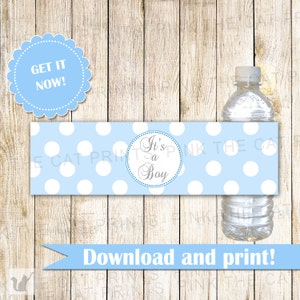 Blauwe stippen waterfleslabels - het is een jongen baby shower wrappers afdrukbare INSTANT DOWNLOAD