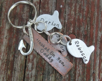 Fishing keychain for Dad-Best Catch Keychain-Father&#39;s Day Gift for Dad Grampa-Daddy Keychain-Fisherman Gift-Hooked on You Daddy