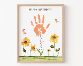 Bastelvorlage für einen Geburtstag mit Blumenhandabdruck: Sonnenblumenkunst mit Kinderhand
