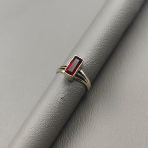 Garnet Long Bar Ring, Baguette Cut Garnet Ring, 925 Silver Ring, Solid Silver Ring, Precious Unique Garnet Ring, Anniversary Gift, Boho Ring