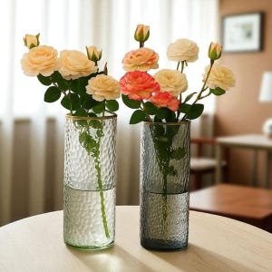 Strukturierte Glas Blumenvase: Zylinder mit goldenem Rand