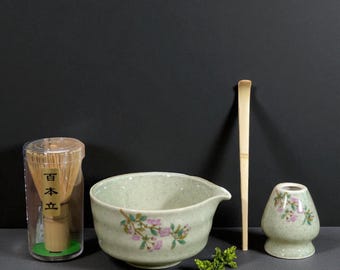 茶道具セット 花柄茶碗 竹製茶道具 花模様の陶器製抹茶セット – 注ぎ口付き茶碗と竹の茶筅、茶道 - Etsy 日本