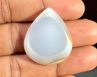 Piedra preciosa cabujón de calcedonia azul pera (33 x 27 x 6 mm, 39,45 cts)