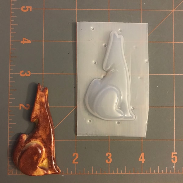 Coyote Howling Flexible Plastic Resin Mold