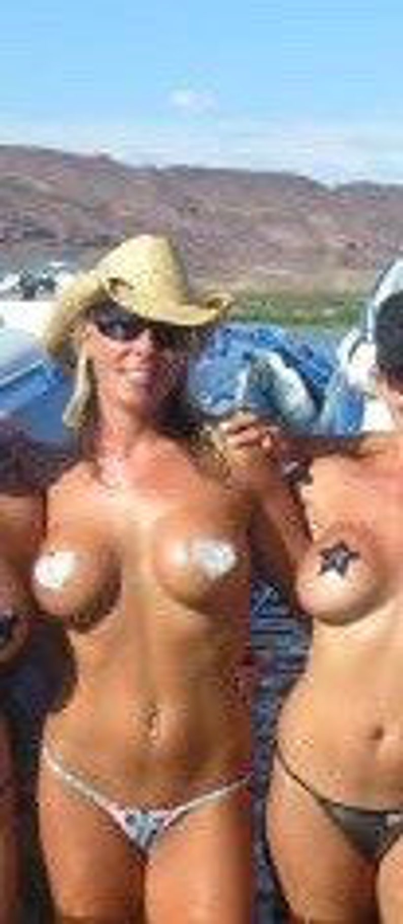 Nipple Covers Boobie Stickers Heart Pasties