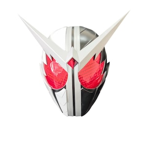 Light-Up Hero Cosplay Helmet: Custom-Fit, LED Lighting