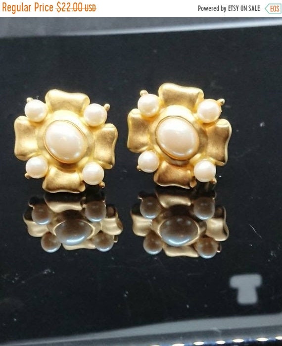 Bright Gold Tone Faux Pearl Clip Ons - image 1