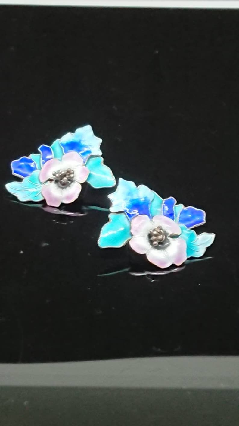 Vintage Cloisonn\u00e9 Floral Post Earrings