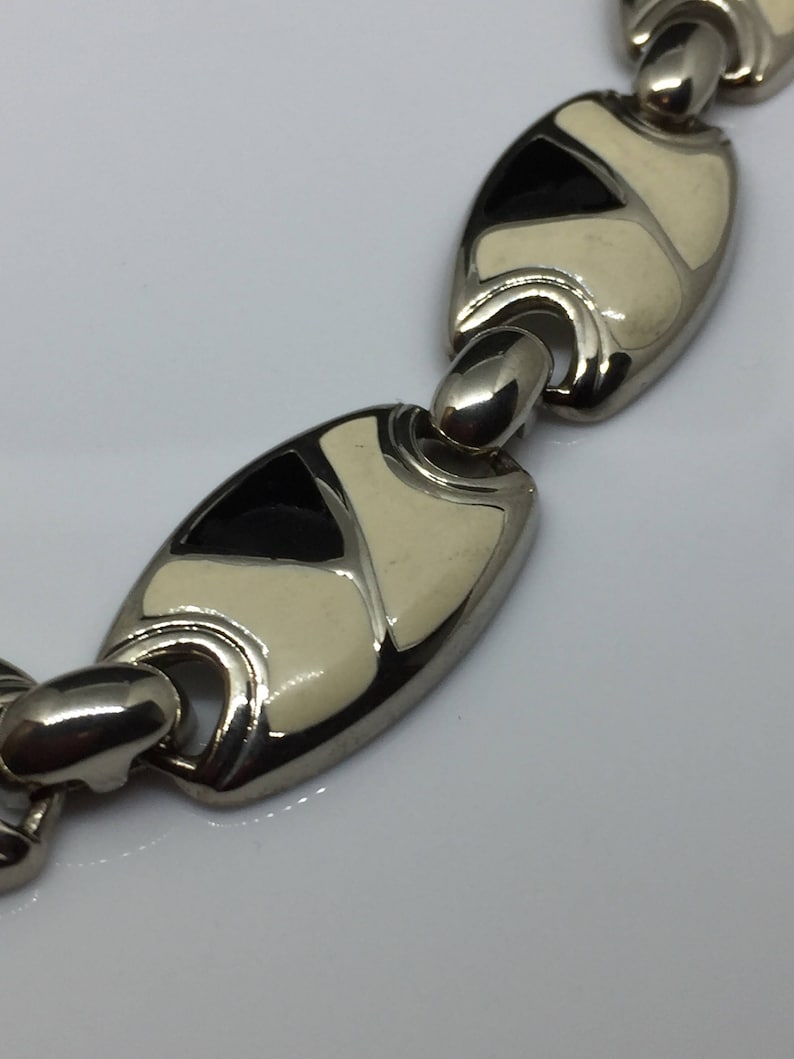 Circa 1980's Vintage Silvertone Enameled Choker image 6