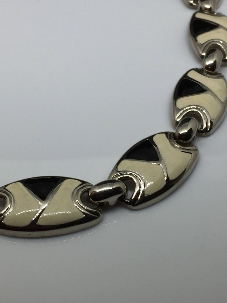 Circa 1980's Vintage Silvertone Enameled Choker image 5