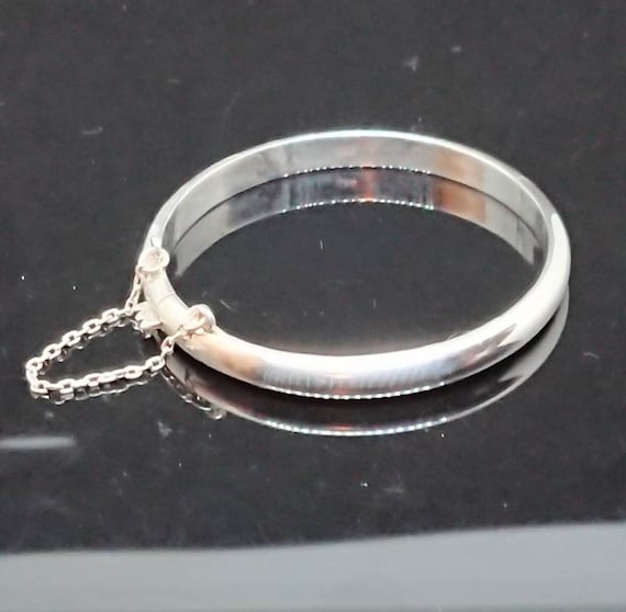 Child's 925 Bangle with Security Chain - image 1