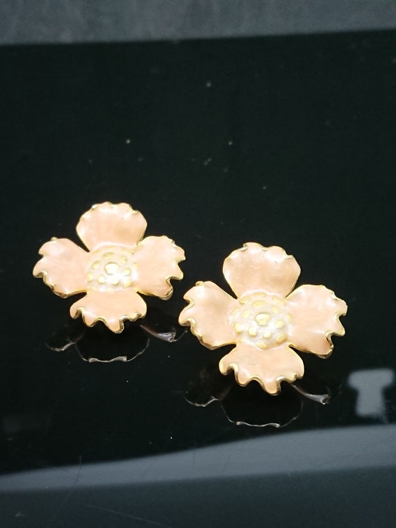 Gold Tone Enameled Flower Clip-On Earrings - image 3