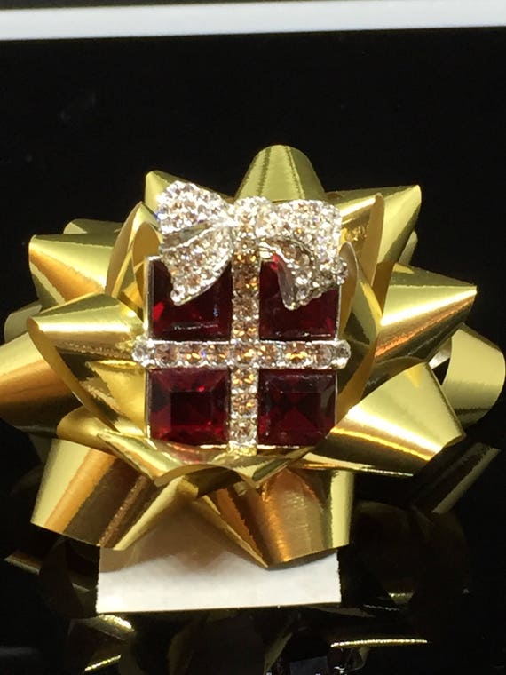 Darling Rhodium Plate Rhinestone Gift Brooch