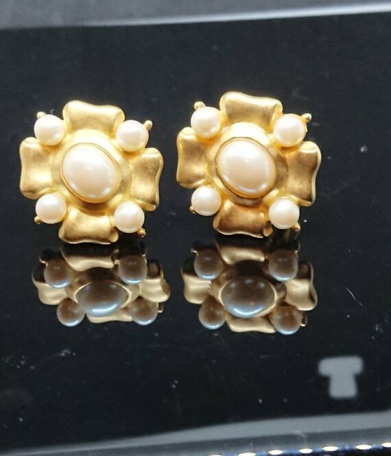 Bright Gold Tone Faux Pearl Clip Ons - image 2
