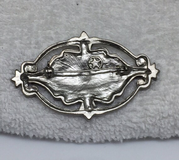 Victorian Style Inlaid Enamel Brooch - image 4