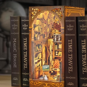 Vintage Library Book Nook Kit – Glowing Wooden DIY Miniature with Sensor Light
