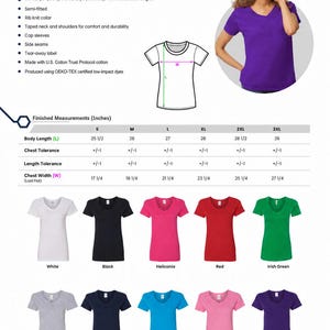 Op de afbeelding: Een V-hals T-shirt van zwaar katoen verkrijgbaar in tien kleuren: wit, zwart, heliconia, rood, Iers groen, grijs, marineblauw, saffier, roze en paars. De tabel toont de afgewerkte maten in inches voor de maten S tot en met 3XL.