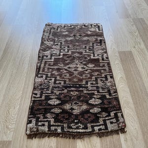 Primitive rug 1x3, Small vintage rug, Turkish rug, Geometric rug, Wool rug, Organic rug, Sustainable rug, Rustic rug, Mini rug, Door mat rug