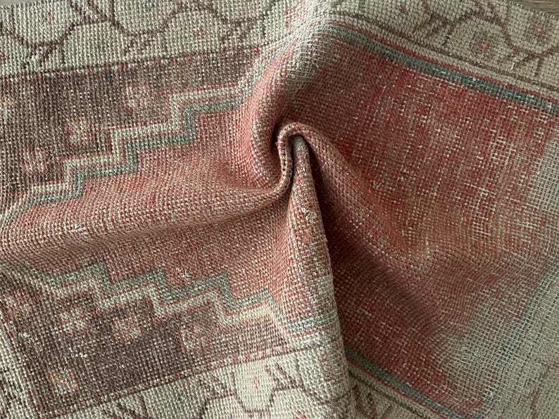 Gedempt tapijt 2 x 3, decoratief tapijt, klein vintage tapijt, Turks tapijt bleek, deurmattapijt, Oushak-tapijt, wollen tapijt, handgemaakt tapijt, vervaagd tapijt afbeelding 1