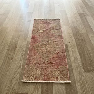 1x3 Faded rug, Small rug, Turkish mini rug, Vintage rug, Pale rug, Oushak rug, Wool rug, Hand knotted rug, Door mat rug, Tiny rug, Boho rug