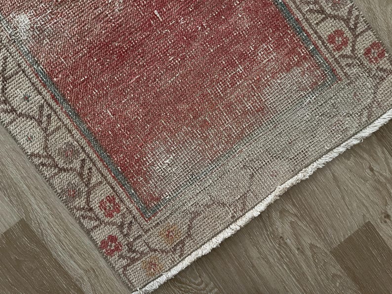 Gedempt tapijt 2 x 3, decoratief tapijt, klein vintage tapijt, Turks tapijt bleek, deurmattapijt, Oushak-tapijt, wollen tapijt, handgemaakt tapijt, vervaagd tapijt afbeelding 4