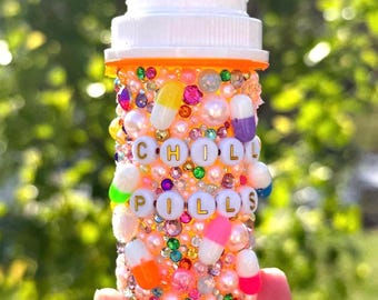 Frasco de pastillas Chill Pills con adornos brillantes