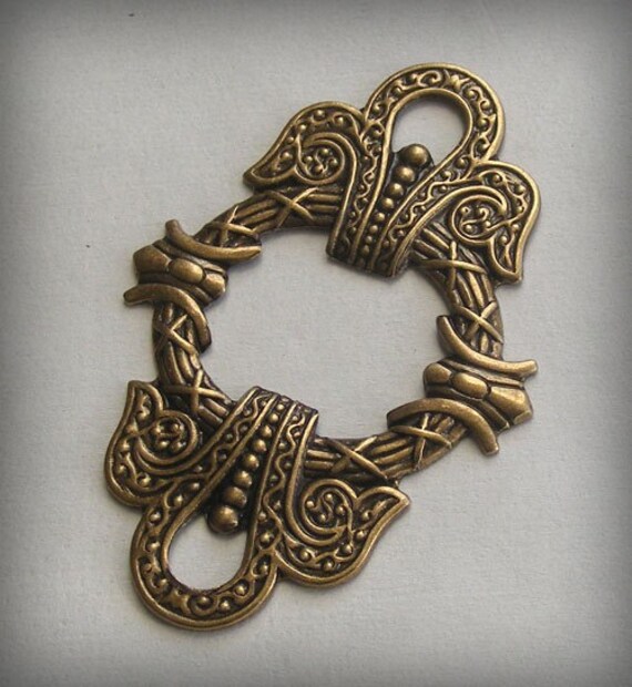 1 pc LuxeOrnaments Oxidized Brass Filigree Flower 2 Ring Pendant 37x21mm G-06831-B