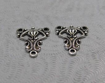 Antiqued Sterling Silver Plated Brass Filigree Stamping  Connector (2 pcs) 14x11mm F-A7633-S