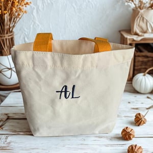 Personalized Embroidered Tote Bag – Custom Name Canvas Gift