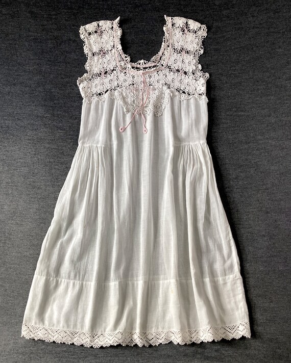1920s Crochet Lace NightdressM Gem