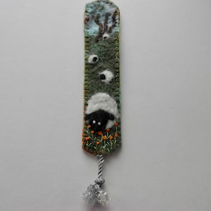 felt bookmark with needle felted  sheep, a great handmade gift for a book lover,a countryside scene