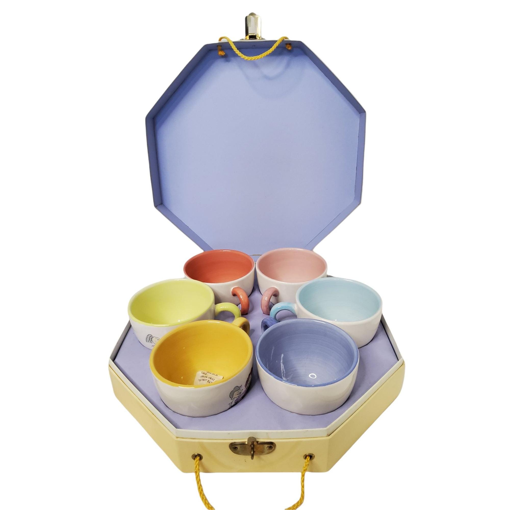 Vintage Tabletops Gallery Latte Mug Set With Hexagon Carry Case