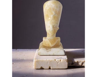 Vintage Egyptian Queen Nefertiti Carved Alabaster Altar Head Bust Sculpture