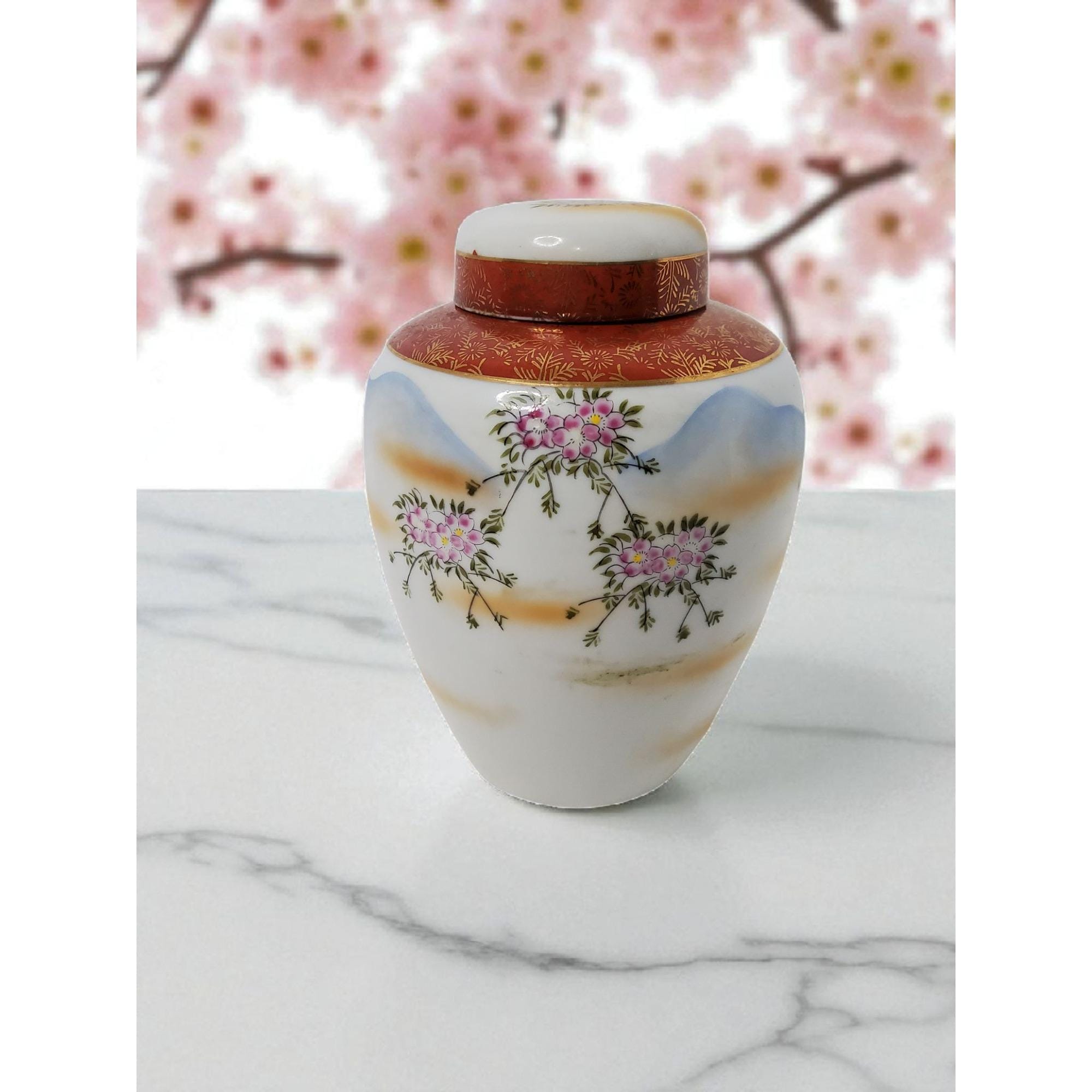 Vintage 1970s ARDCO Fine Quality Porcelain Dallas Imported
