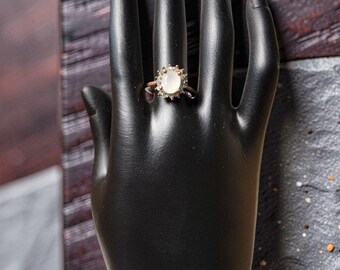 Vintage 1950s Copper with Quartz Inset Encircled With Chrystals Ring.