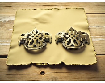 Vintage Brass Swing Handle Ornate Drawer Pulls Set Of 2