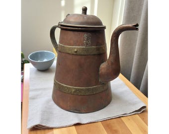 Antique Handcrafted Copper Kettle With Brass Brace Rings