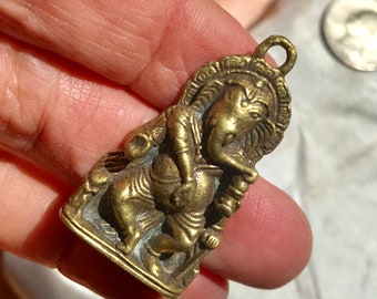 Brass Ganesh pendant statue vintage altar supplies Hindu god murti ganapati destroyer of obstacles