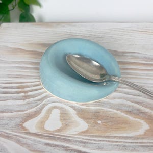 Reposacucharas de café, cerámica hecha a mano, azul