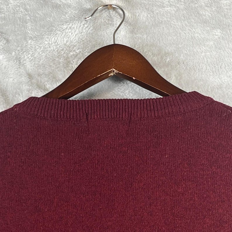 VTG Pendleton Mens XL 100% Lambswool V Neck Sweater Burgundy Oxblood USA Style image 5